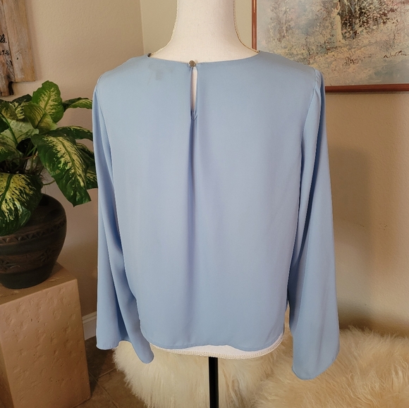 💙Vince Camuto Dress Top💙 - Picture 6 of 10